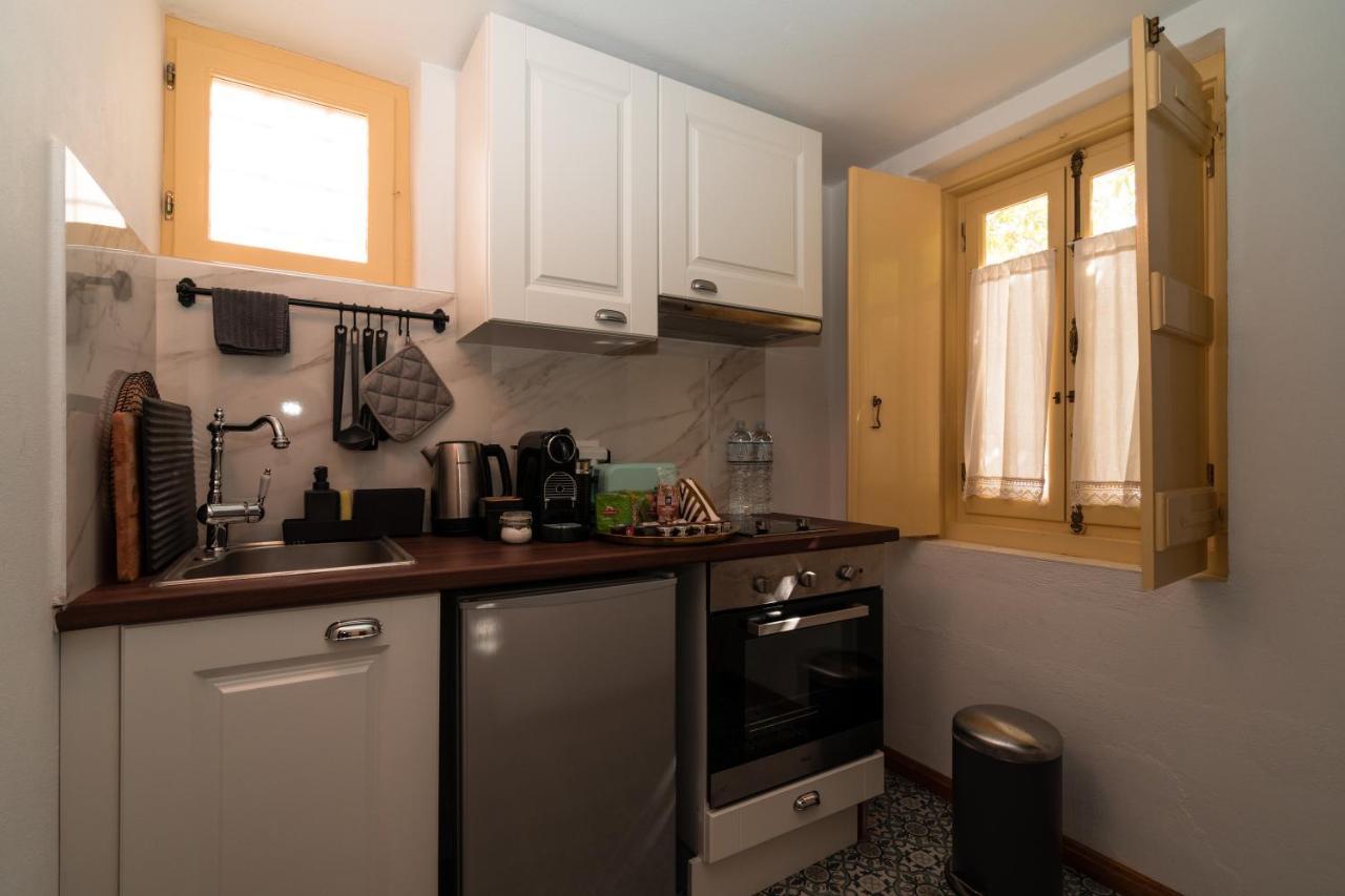 Rafalias Mansion Ýdra Eksteriør bilde