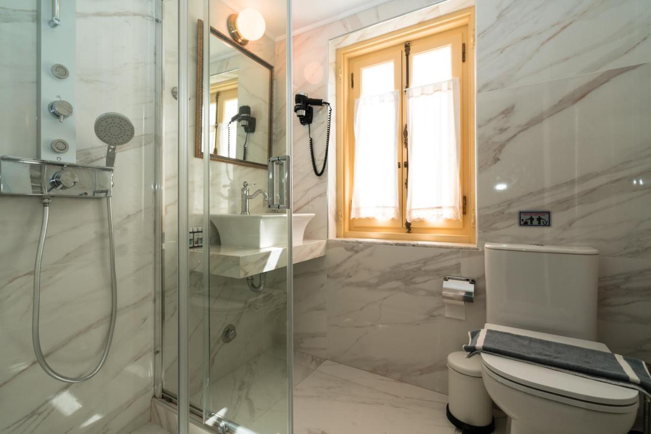 Rafalias Mansion Ýdra Eksteriør bilde